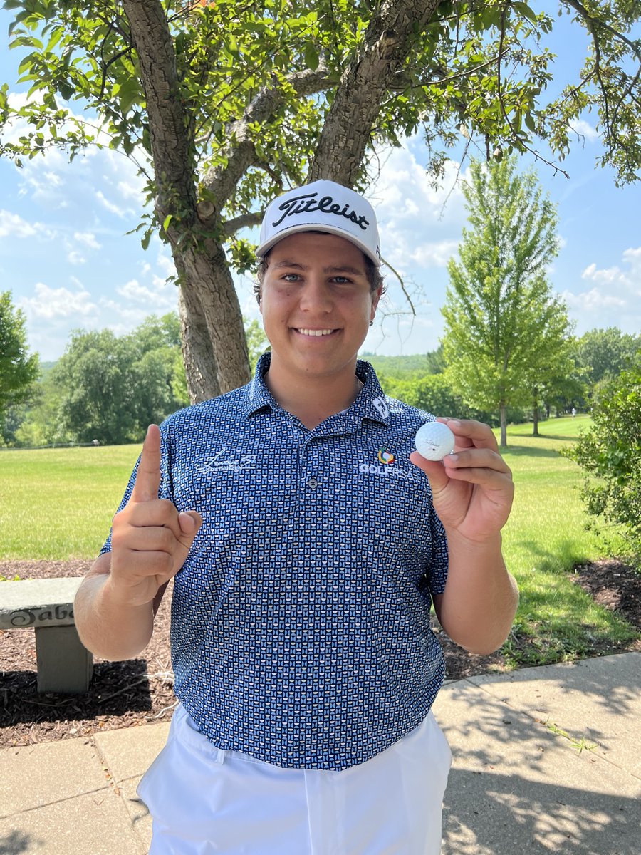 PGATOUR's tweet image. Hole-in-one on a 345-yard par 4! 😳

18-year-old Aldrich Potgieter did the unthinkable at the @JDClassic Monday Qualifier.