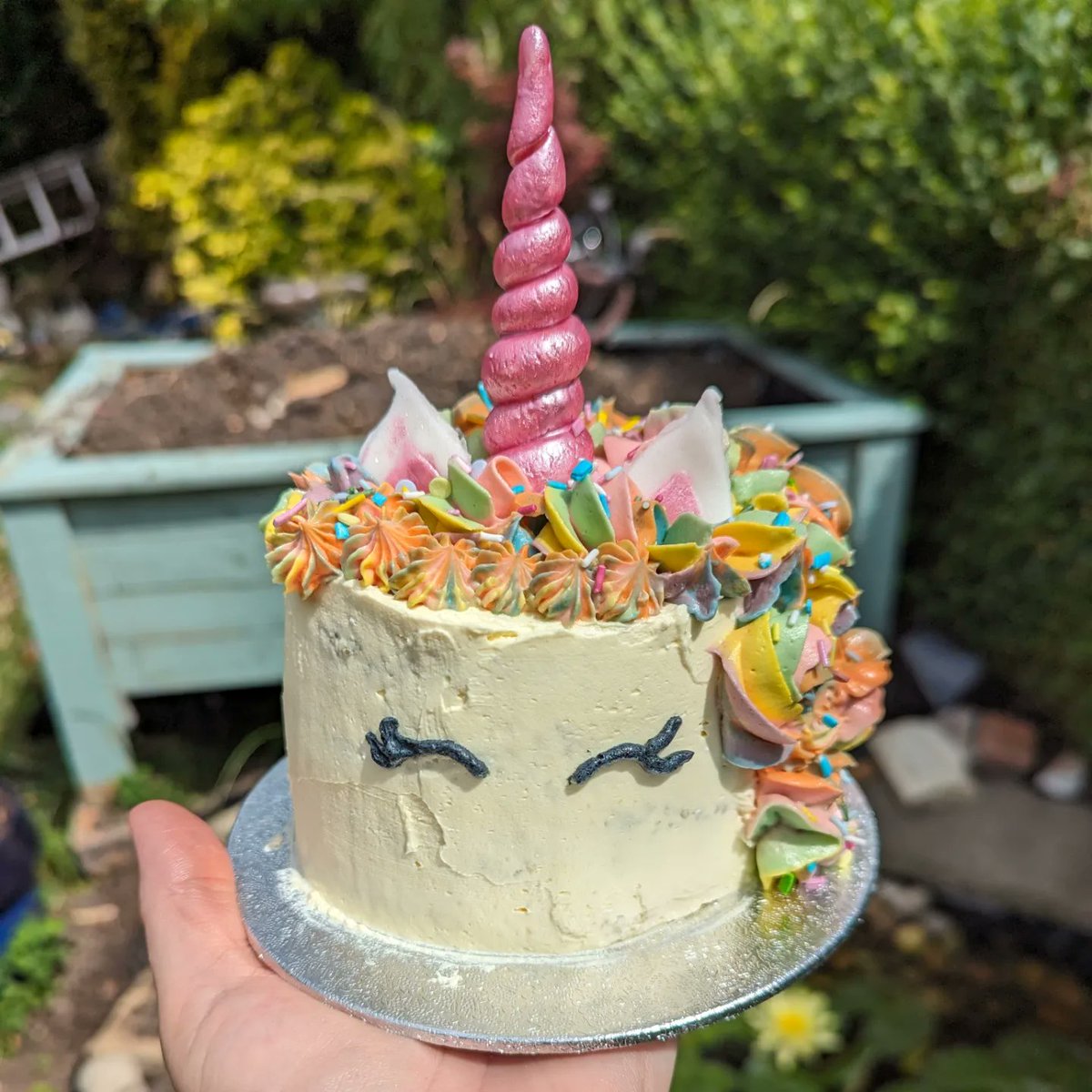 busy_bakery's tweet photo. We've been having a very busy time here at busy V, so here's some cake spam. Battenburg is live on the website to order too along with plenty of other treats. Thank you to everyone supporting my little business #Vegan #cakes #veganbakery https://t.co/u4VhiJgR6o