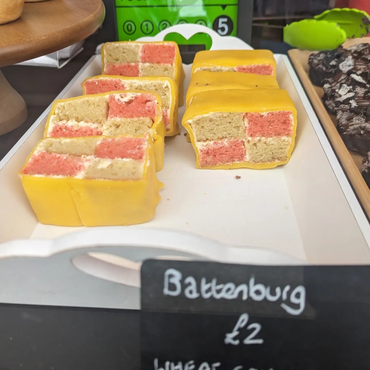 busy_bakery's tweet photo. We've been having a very busy time here at busy V, so here's some cake spam. Battenburg is live on the website to order too along with plenty of other treats. Thank you to everyone supporting my little business #Vegan #cakes #veganbakery https://t.co/u4VhiJgR6o