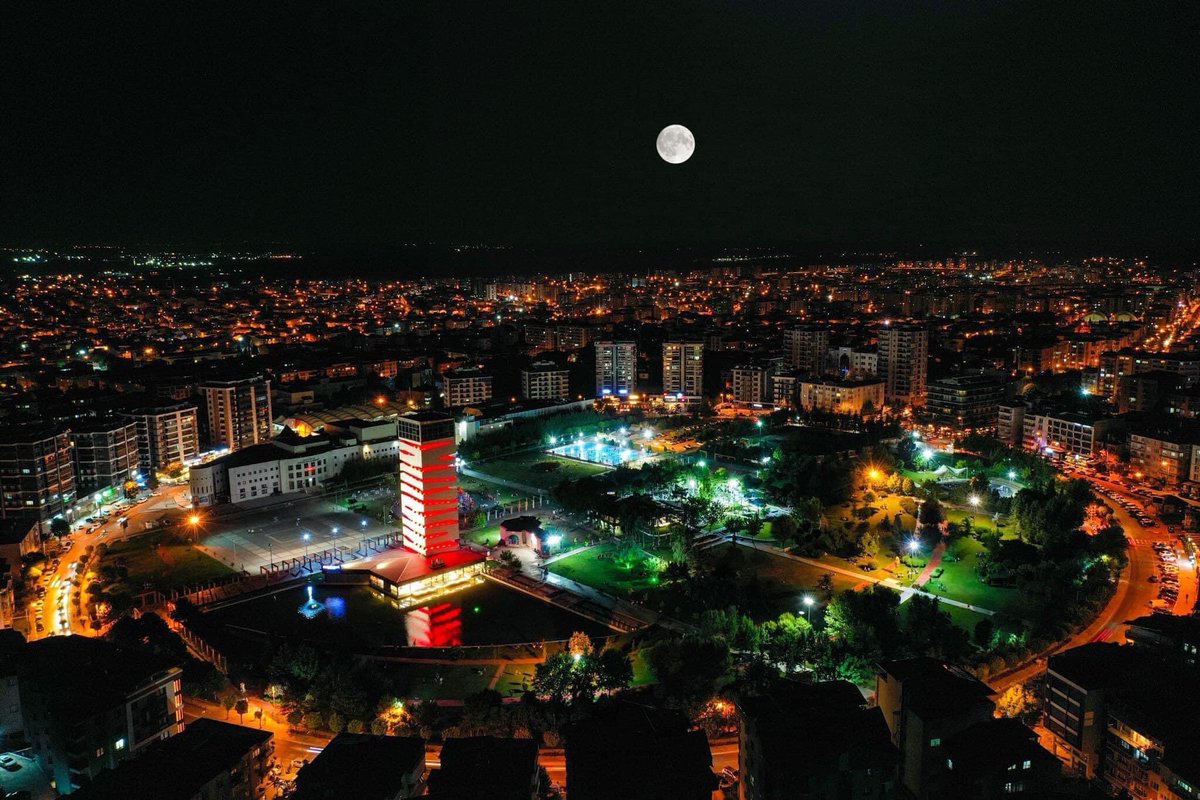 Uşak’ta yaz geceleri bir bAŞKadır. 😎😎🥰