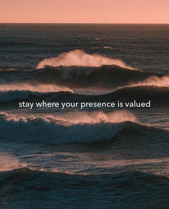 🥥 (@kaitlynalexiss3) on Twitter photo 