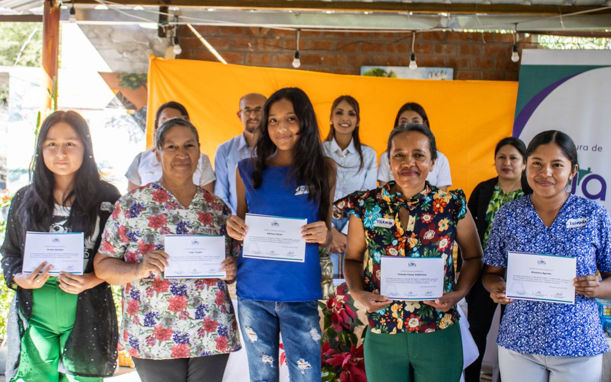 📌 #ElTingo - #Catamayo
En cooperación con #Apia fortalecemos las #DefensoríasComunitarias.
👗Culminamos otro taller de [Corte y Confección], las participantes se mostraron felices de haberse capacitado en un curso que les abre las puertas para la generación de ingresos.
