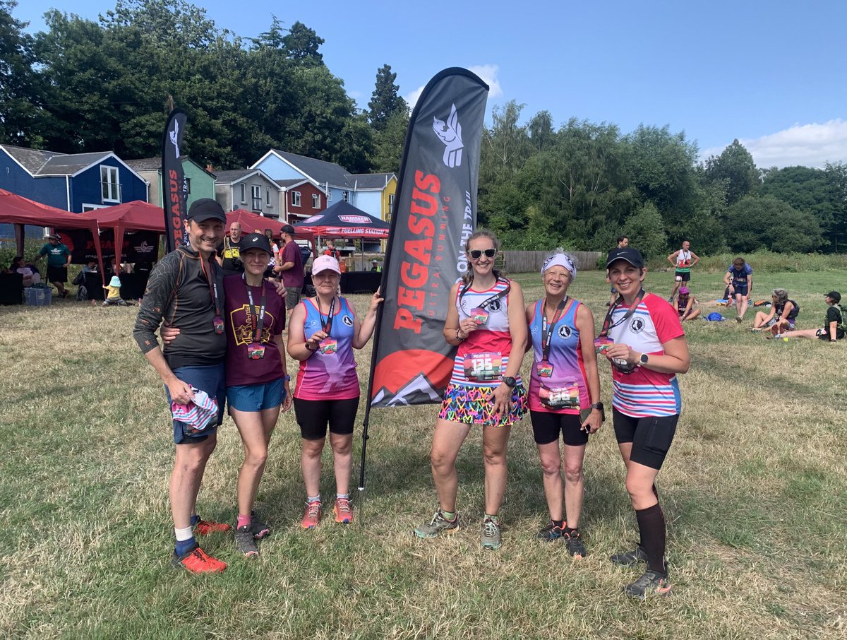 Medal Monday with my fellow <a href="/MalvernBuzzards/">Malvern Buzzards</a> at the <a href="/PegasusUltraRun/">Pegasus Ultra Running</a> PIGUM 2023

#MedalMonday #running #runner #ultramarathon #walesultra #30miles