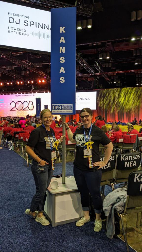 De Soto Teachers' Association tweet media