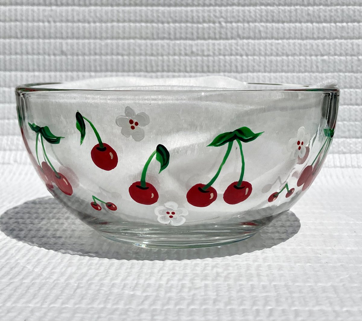 etsy.com/listing/147301… #cherries #cherrybowl #paintedbowl #SMILEtt23 #showergift #cherrydecor #giftsforher #decorativebowl