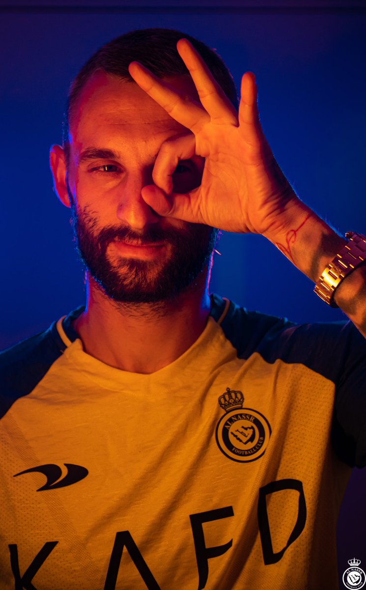 AlNassrFC_EN's tweet photo. OUR NEW PLAYER 💣🔥 https://t.co/sRyJdve5YG