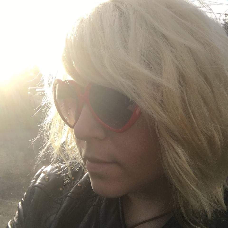 BatMinute's tweet image. Bat Minute of The Phantasm - Minute 34: Do You Consent To Getting Nuts?

Romance ❤️ Ingagement 💍 BATS! 🦇

w/ @dharmasodapop &amp;amp; @mcmnky

Listen to us on all podcatchers, iTunes, Spotify, or direct at this link:

thebatminute.com/bat-minute-of-…

#Batman #MoviesByMinutes #Podcast