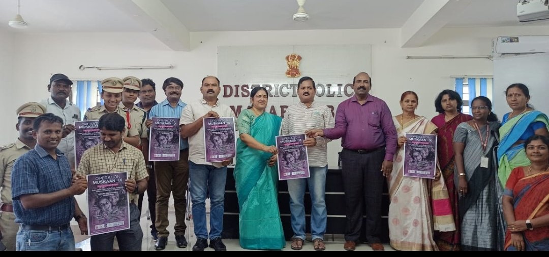 sakhi_WHL181's tweet photo. Today, we participated in a #ConvergenceMeeting held at #TownPS regarding #OperationMuskaan along with line departments and discussed the issues
@Collector_MBD
@AclbMahabubabad
@SCWTelangana
@WCDTelangana https://t.co/crvJiUeUWa