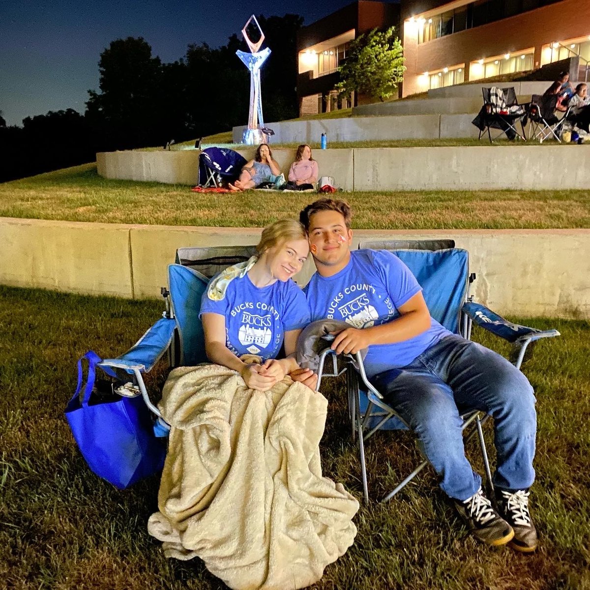 Bucks_edu's tweet photo. FREE outdoor movie night alert! 🚨🎥 Join us on 7/28 for a screening of the summer classic, "Jaws," in the beautiful amphitheater on our Upper Bucks Campus in Perkasie. 🦈 Details: https://t.co/ykye9m2KYO

#BucksCCC #BucksCounty #BucksCountyPA #OutdoorMovie #Perkasie #PerkasiePA https://t.co/CzwGnLZdYD