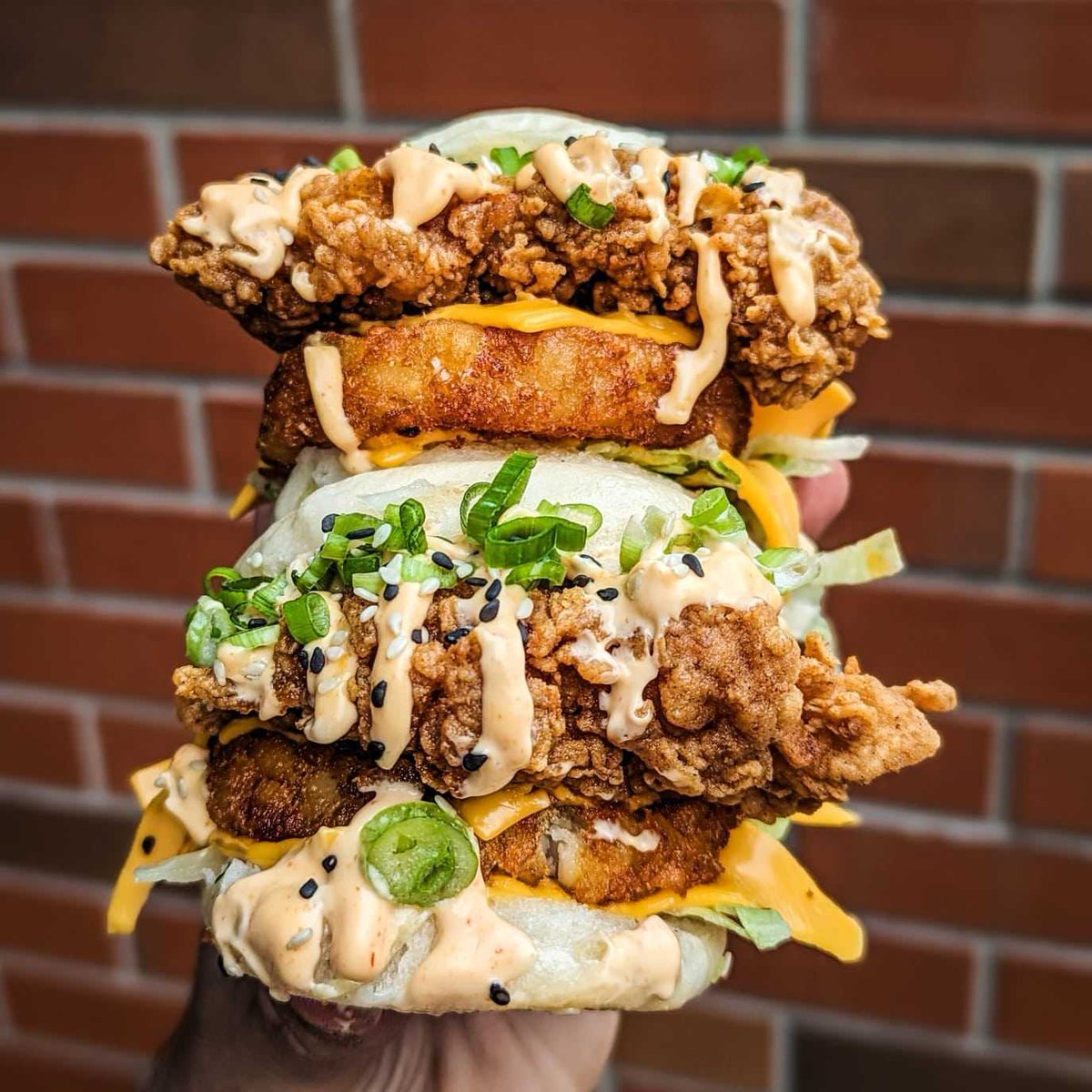 JULY SPECIAL @littlebaoboy We call this one... THE COLONEL A homage to the Tower Burger Let's break this down: • Soft fluffy bao obv • Lettuce • Hash brown • Fried chicken thigh • American cheese • Sriracha Mayo An absolute game changer of a bun. @NorthBrewCo