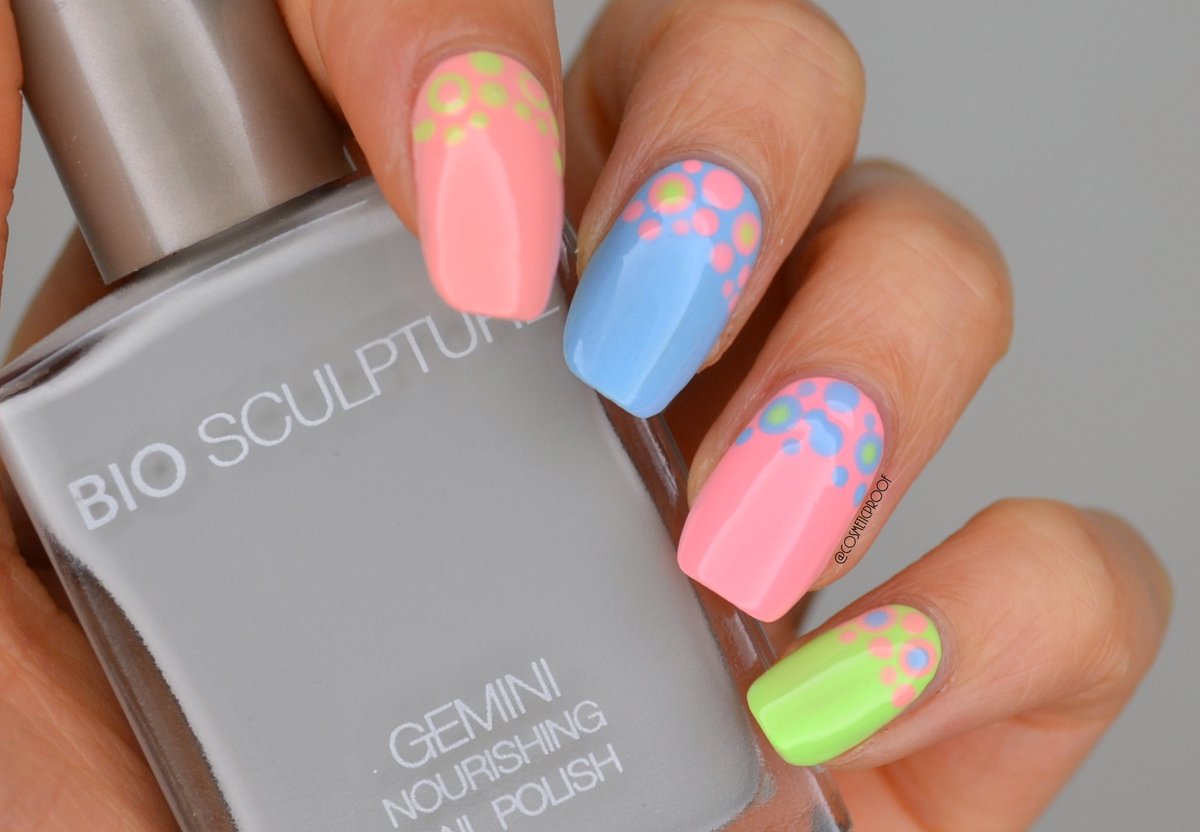 CosmeticProof's tweet photo. BLOG: Kicking off the first of the #CBBxManiMonday summer manicures with the brand new @BioSculptureCan Dรฉlice Pastel Collection! #bbloggersCA https://t.co/5RExFN9Rgx https://t.co/2c36MdFxpE