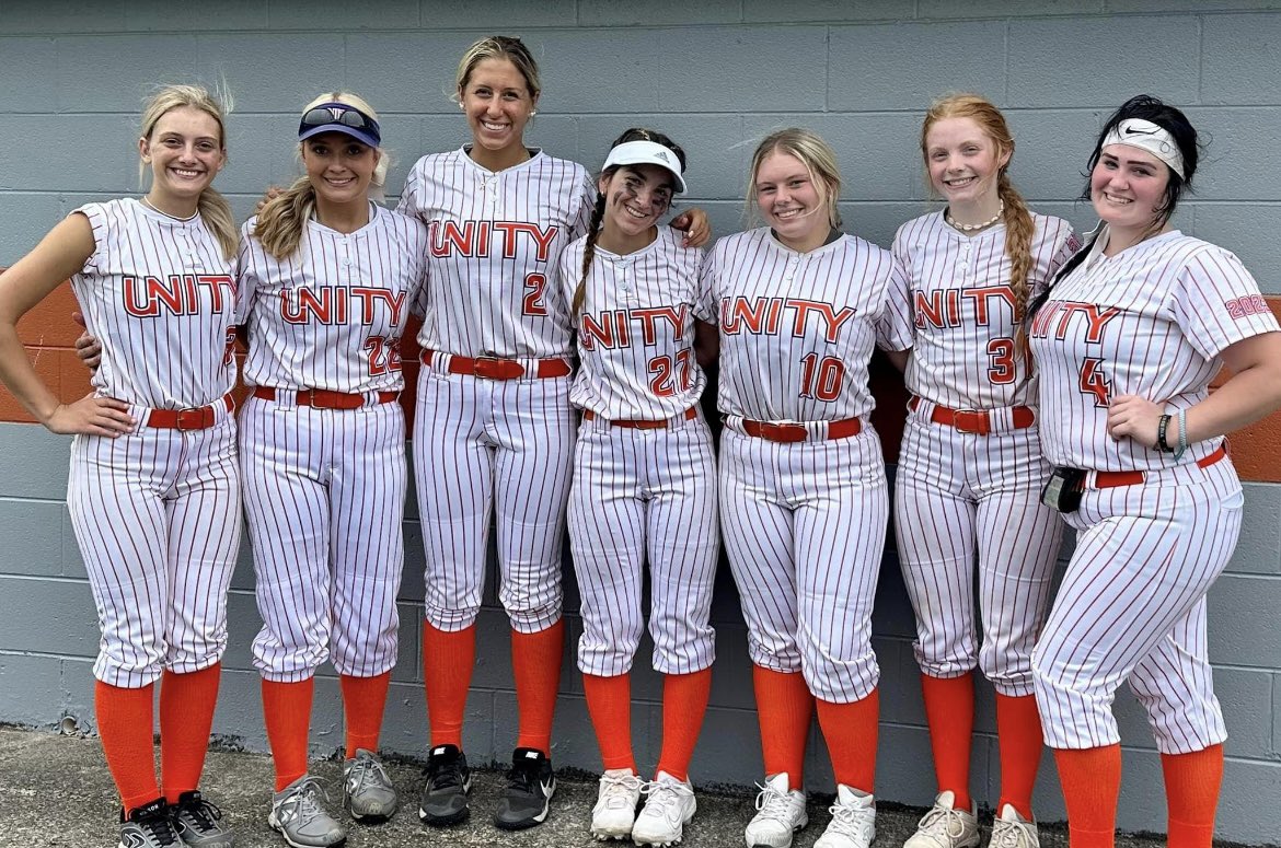 2024Abbi's tweet image. Champs of the college division at the firecracker frenzy this weekend!!! Much needed weekend🤍