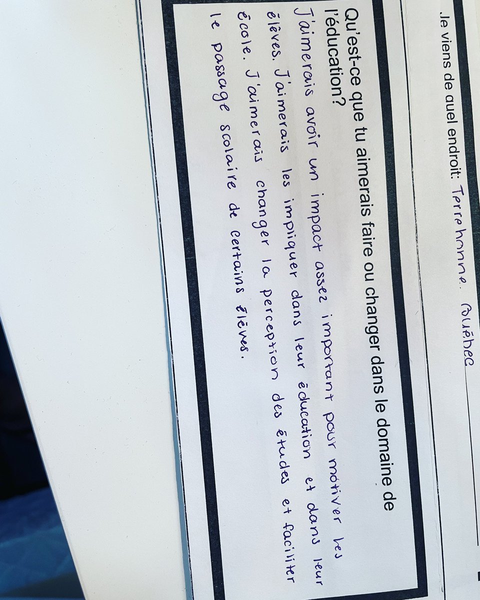 MariePierStJac1's tweet photo. J’ai écris ceci à l’Université. Je l’ai retrouvé à l’instant. Et avec un brin de recul, je crois que c’est ce que j’ai fais cette année, avec mes 18 minis pas si minis et quelques autres élèves de l’école. Avec du recul, je suis assez fière de mon année scolaire! @EECStFrancis https://t.co/ehzEqZ314a
