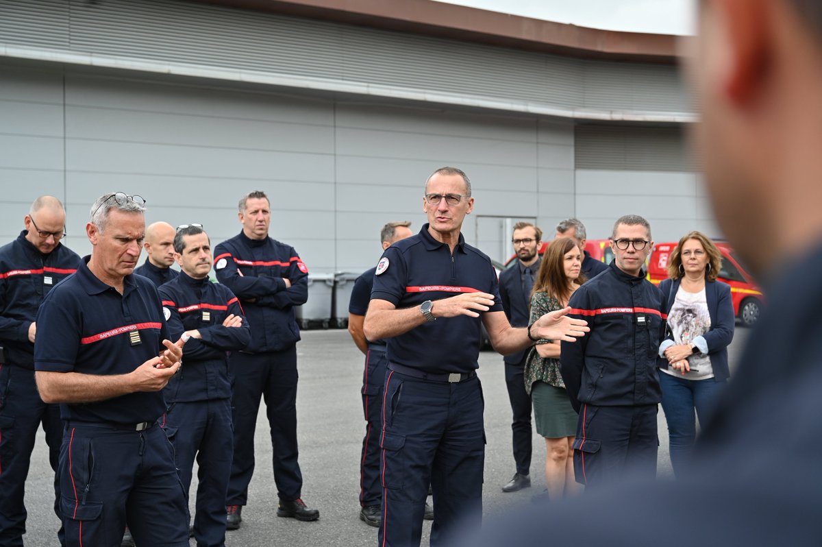 Ce matin, le directeur départemental <a href="/LChavillon/">laurent chavillon</a>, les chefs de groupements territoriaux, les chefs et adjoints des centres de secours ayant accueilli la colonne et les membres du CODIR sont allés les saluer avant leur retour dans leurs départements respectifs.  Merci ! 🙏