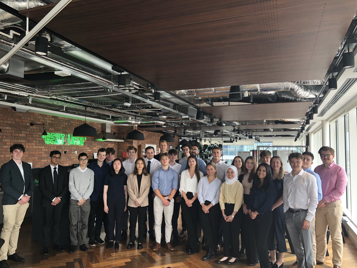 We’re delighted to welcome over 600 #interns to @PwC_UK today. They’ll learn about our business, build their networks and work alongside specialists in their chosen business area. Be the first to hear about next year’s opportunities: bit.ly/3JH6Kj9 #SummerInternship