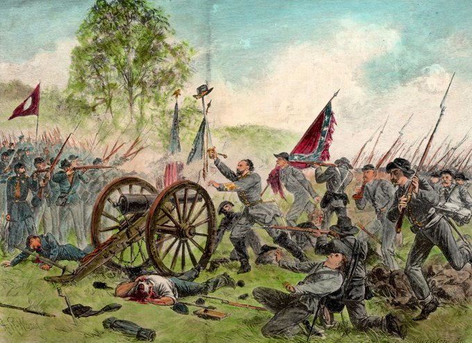 #OTD 1863: Fifteen thousand Confederate soldiers positioned themselves along Cemetery Ridge in Gettysburg which was manned by some 6,500 troops of Maj. Gen. George Meade's. The #BattleOfGettysburg ended in a significant victory for the Union. #Gettysburg160 #PickettsCharge