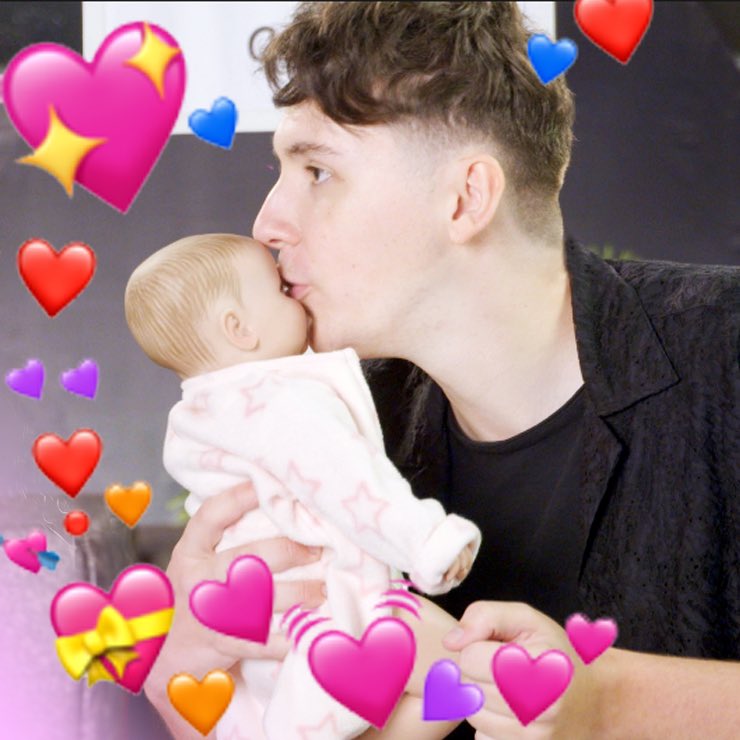 danielhowell's tweet image. who should have custody of baby keith? youtu.be/Zyj1EVHCn58