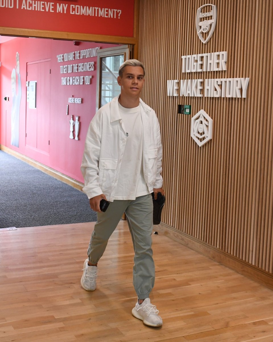 Arsenal tweet picture