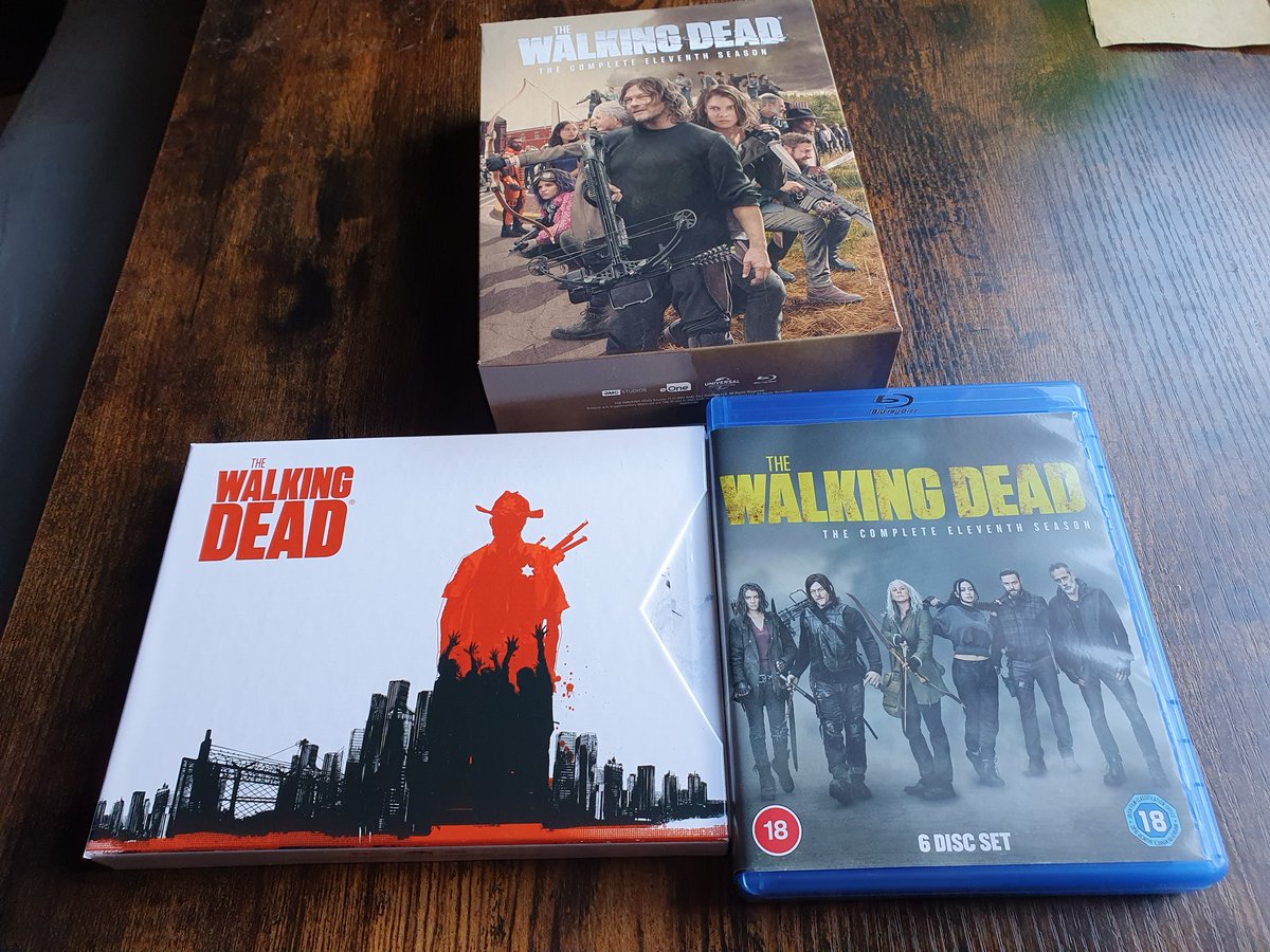 Season 11 Special edition box set arrived today 😀
#WalkingDead #TWD #TWDFamily #TheWalkingDead