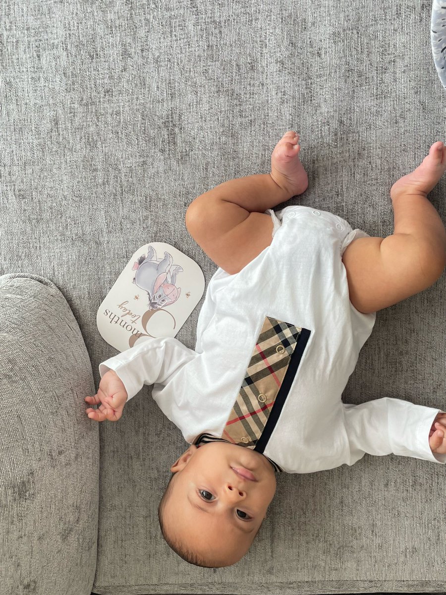 soyoufoundVee's tweet photo. 🚨3 Months Old today🚨
Happy 3 months my sweet boy 💙 https://t.co/PjM2w6OvWO