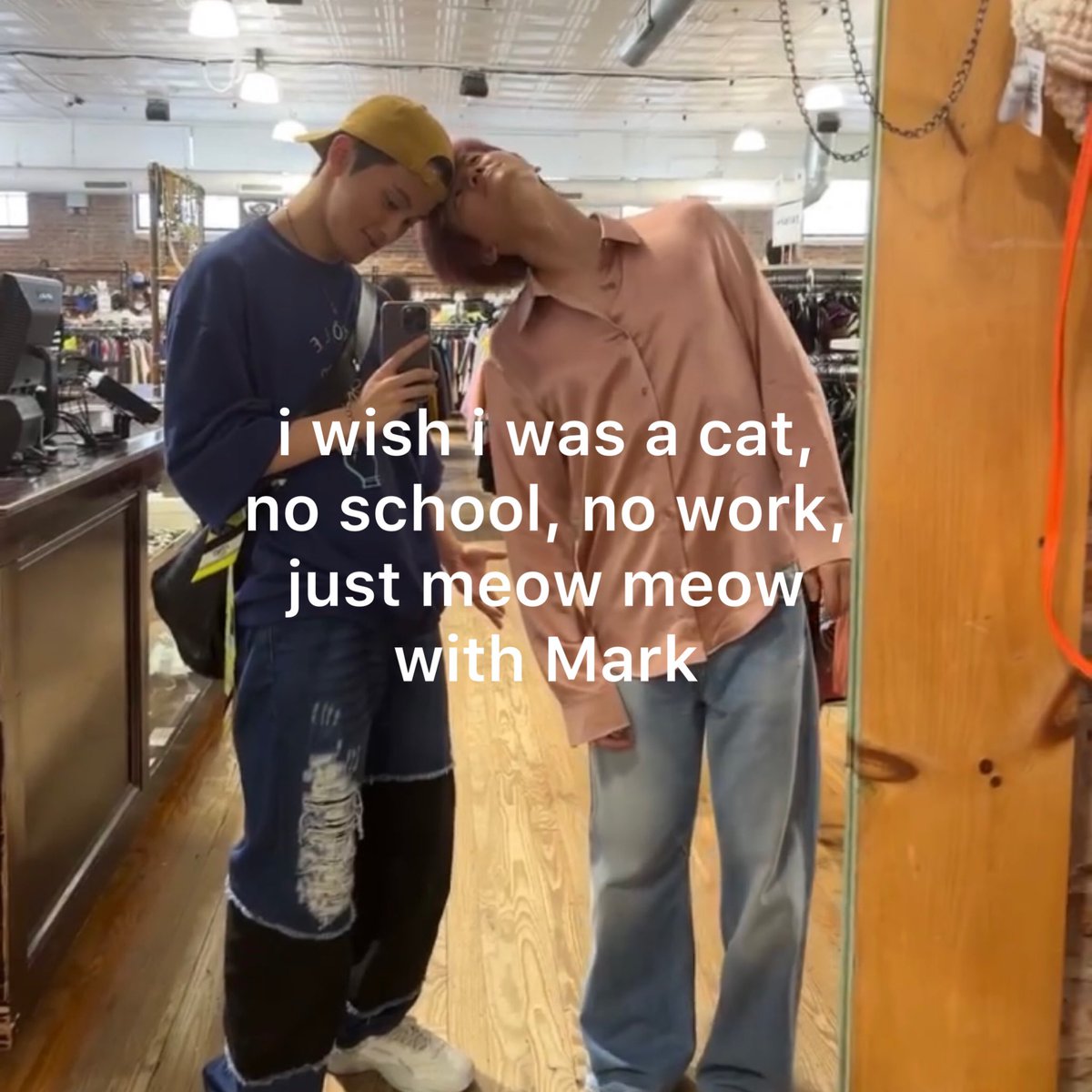 0nyourtam's tweet photo. Just meow meow with Mark #markmin https://t.co/0Uqi0owh5a