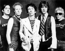 elvisnoelvis's tweet photo. Todo listo para el recorrido del @impala909 

Después de un largo fin de semana, tomamos carretera con una fuerte dosis de finos clásicos. Hoy llevamos a bordo a The Human Beinz, The Doors, Flesh fo Lulu y Dead Boyz. 
11 am a través de @Ibero909FM // https://t.co/jECwK6UmlS https://t.co/NHAh0wthJb