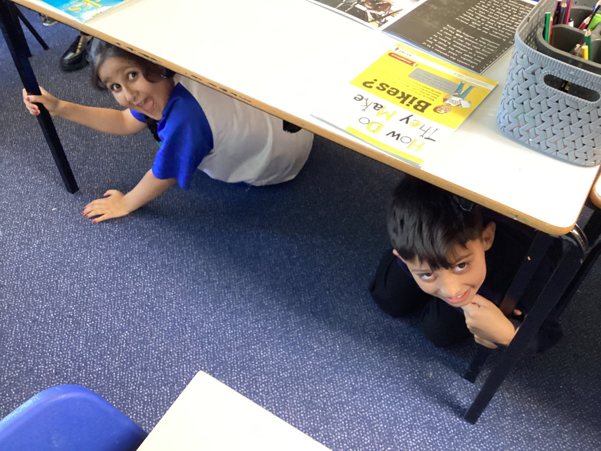 We finished off our learning about earthquakes today by understanding how humans adapt to them in their daily life - we participated in our own earthquake drill that countries such as Japan and the USA have to train for! 🌎 #stmgeography