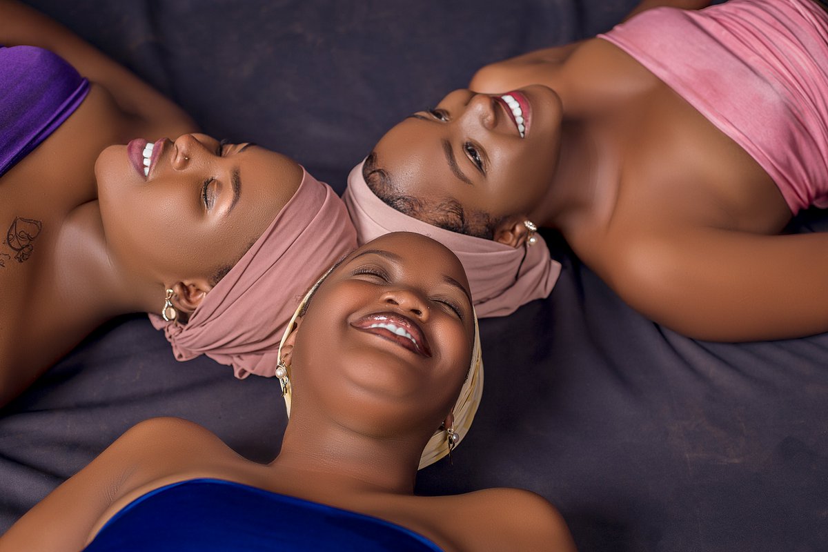 StudioX_Uganda's tweet photo. Sometimes taking shots with your besties s all the therapy you need! Best friends forever!
.
.
.
#bestfriends #love #friends #friendship #bestfriend #bff #instagood #best #cute #happy #instagram #dogsofinstagram #fun #photooftheday #smile #friendshipgoals #memories #like #bestie https://t.co/a2K7QvZdEy