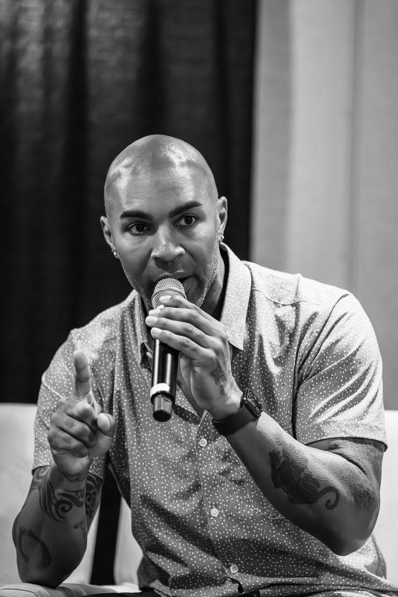 Al Thomas tweet media