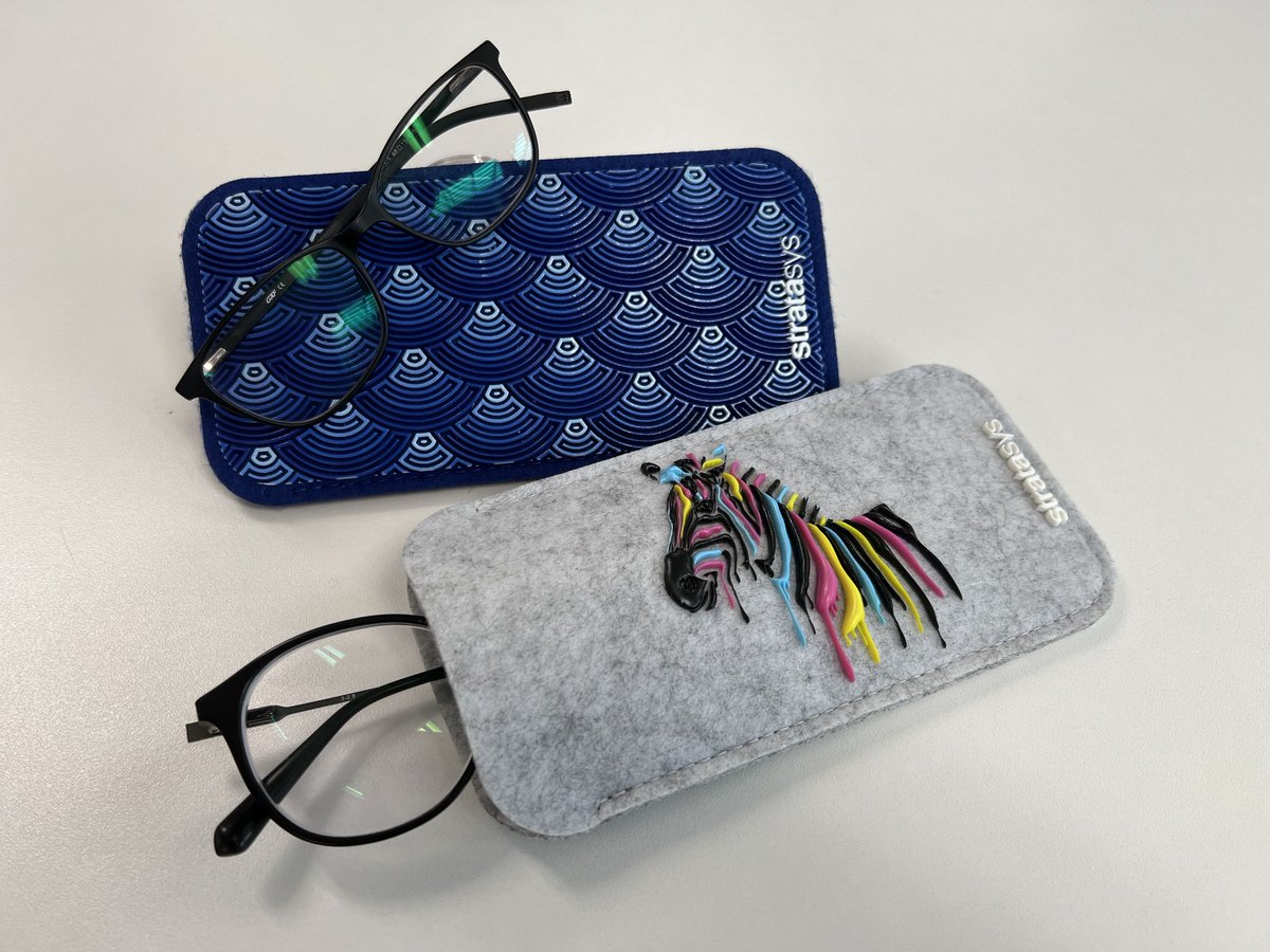 DEPCOLLC's tweet image. Join the Stratasys team of #designers at #PremièreVisionParis and discover the magic of #3DFashion technology. just like these stunning glasses cases designed by the talented #HilaDesheh and #OriLevin.
See you from July 4 to 6 in Villepinte, Hall 6 stand 6HUB57.