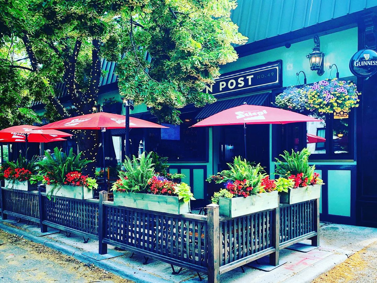 After the rain comes the sunshine, a perfect day to enjoy our patio, our cafe is open until 3pm today!

#greenpostcafe #greenpostpub #lincolnsquare #patio #patiodesign #patioseason #outdoordining #outdoors #drinkingoutside #eaterchicago #patiosofchicago