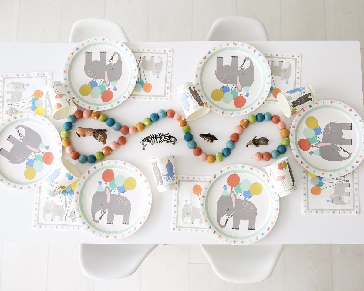 LucyDarlingShop's tweet photo. Let’s talk summer birthdays. It can be tricky to coordinate due to vacations and weather. Keeping things simple not only is helpful but it matches the summertime chill vibes. Grab a party box and make a kid-friendly charcuterie board and  set it up by the pool for a fun swim part https://t.co/S2fQmqQySW