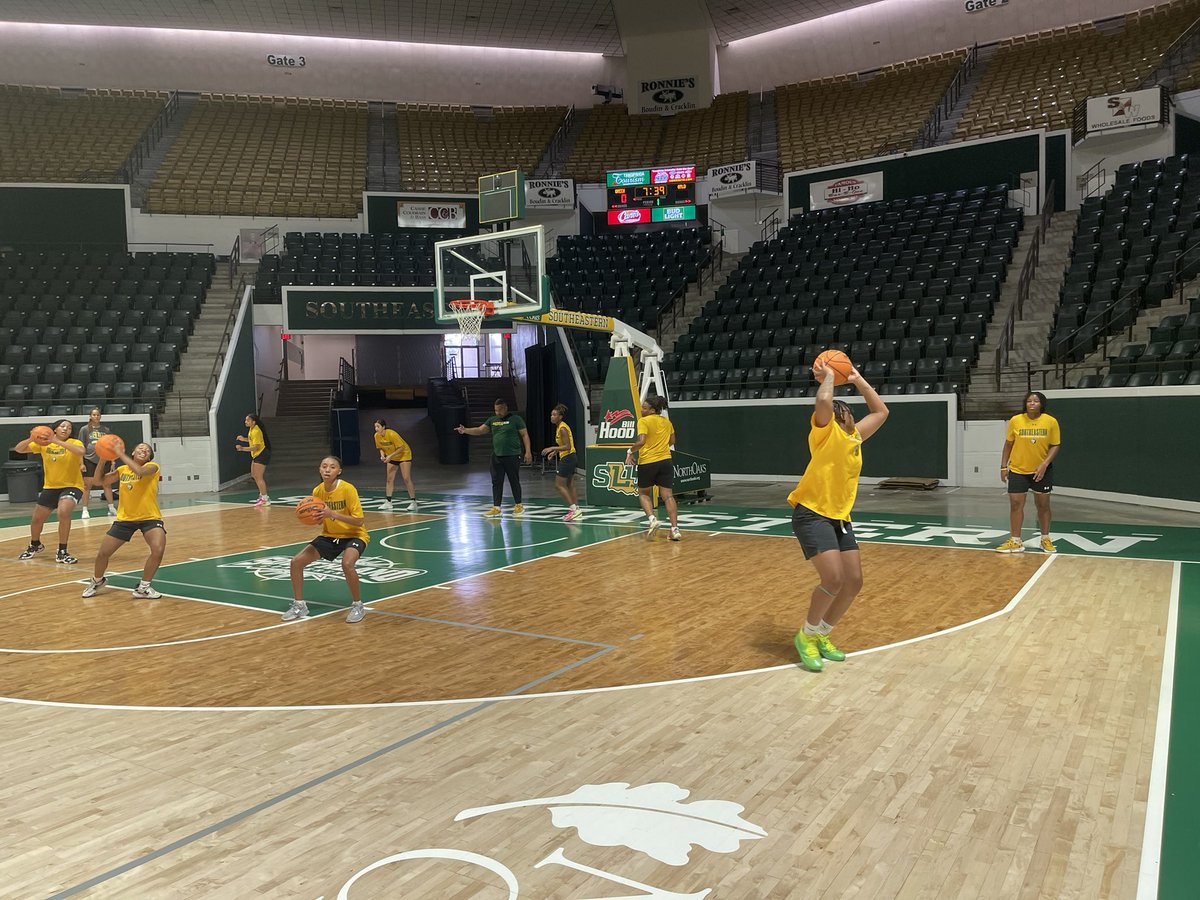 Day 1 of Team Practice in the books✅
#LionUp💚💛