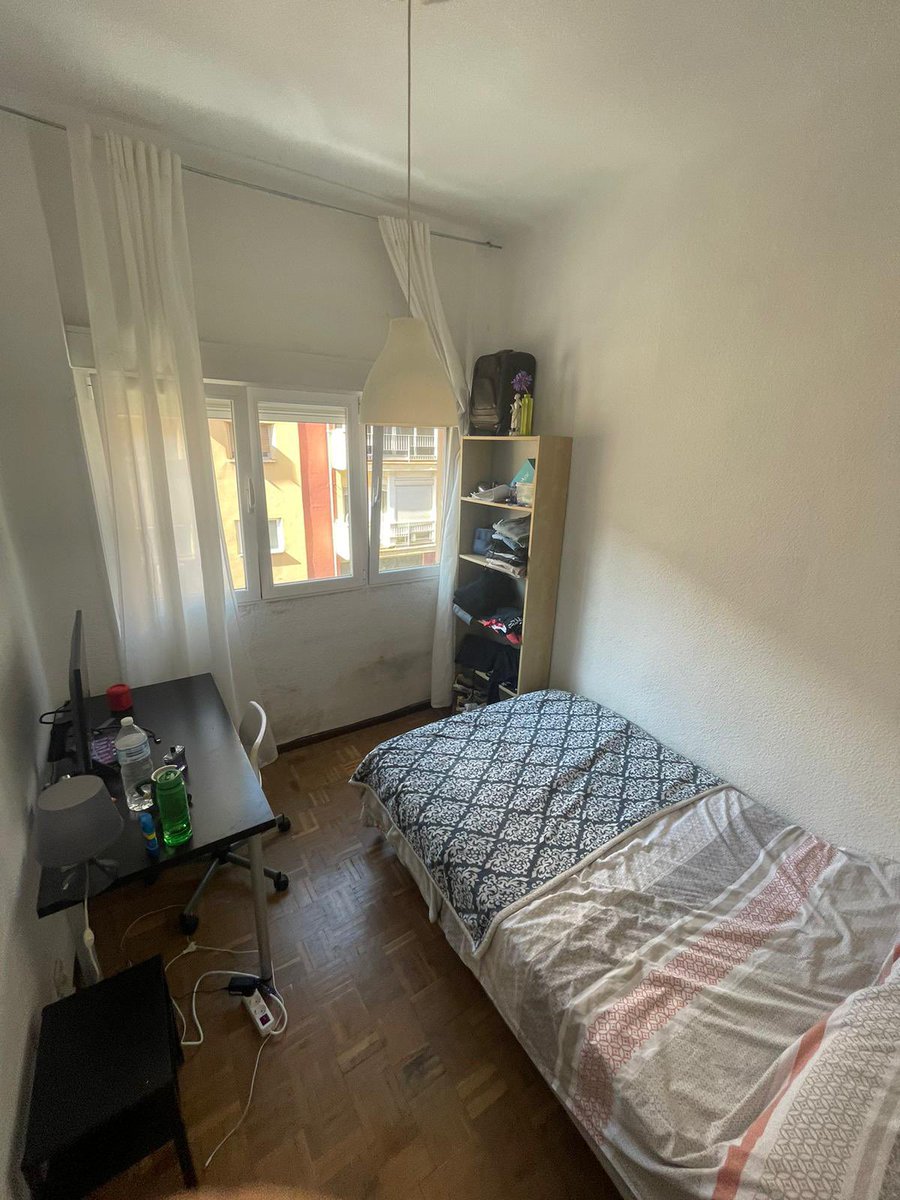 ElRizuel's tweet photo. 2 chicos muy majos buscamos compañero de piso en Madrid (Moncloa/Chamberi)

📍🚊 Moncloa / Canal
🏳️‍🌈 homofriendly
380€/mes + gastos (~30€) https://t.co/T35aypbyI4