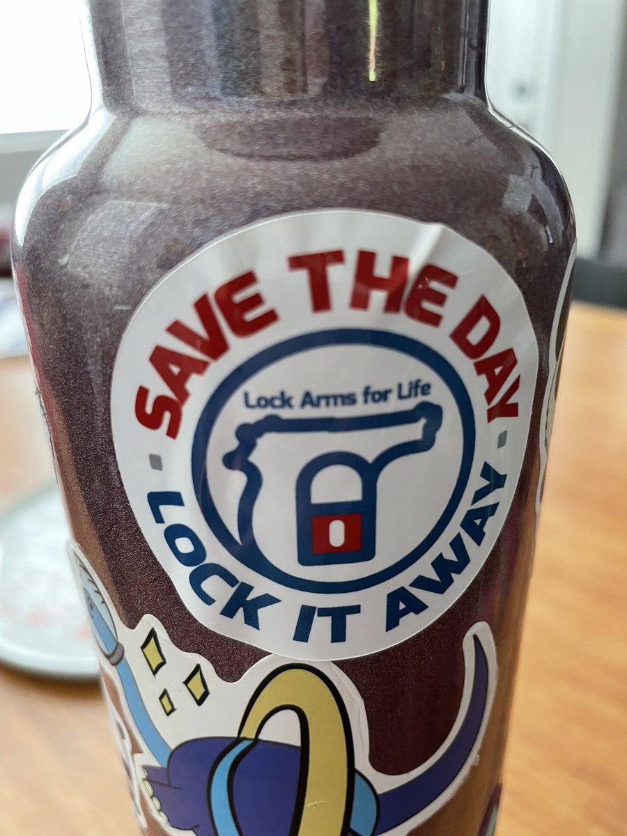 lockarmsforlife's tweet image. New merch spotted on a third grader’s water bottle!

You’re never too young to learn about safe storage. #safegunstorage #gunsafety #keepemsafe #lockyourarms #savethedaylockitaway