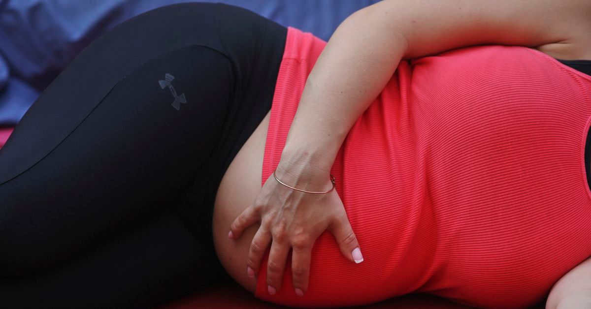 Reuters's tweet photo. U.S. maternal mortality more than doubled since 1999, most deaths among Black women - study https://t.co/lPbp5ZHnLy https://t.co/Nw9GgoFjSu