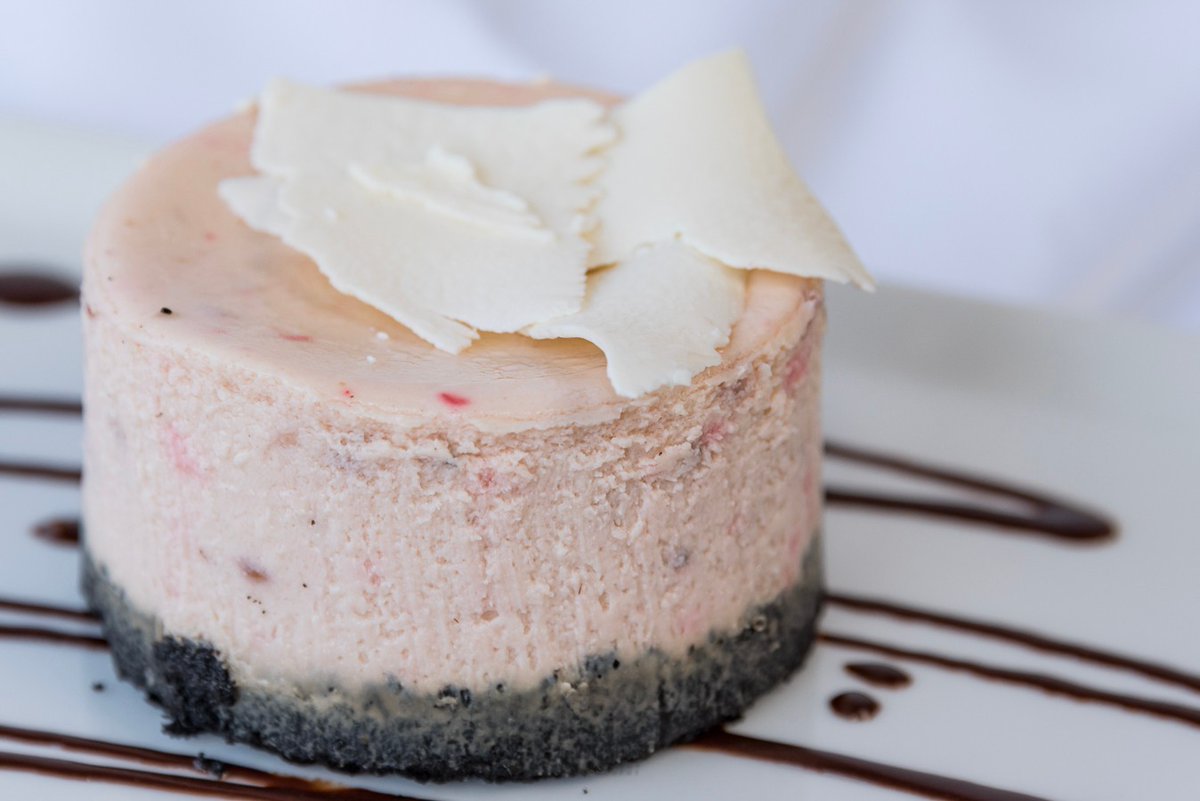 FotilityFD's tweet photo. Nothing like a lil cheesecake to go with your coffee, right?!? Have any of you been here yet? If so, comment your thoughts below!
.
.
Restaurant: Corner Coffee
Location: Carlsbad, CA
Photographer: fotilityFD fotilty
.
.
#fotility #foodporn #mouthwatering #foodphotographer #food https://t.co/nvSiUiVX8c