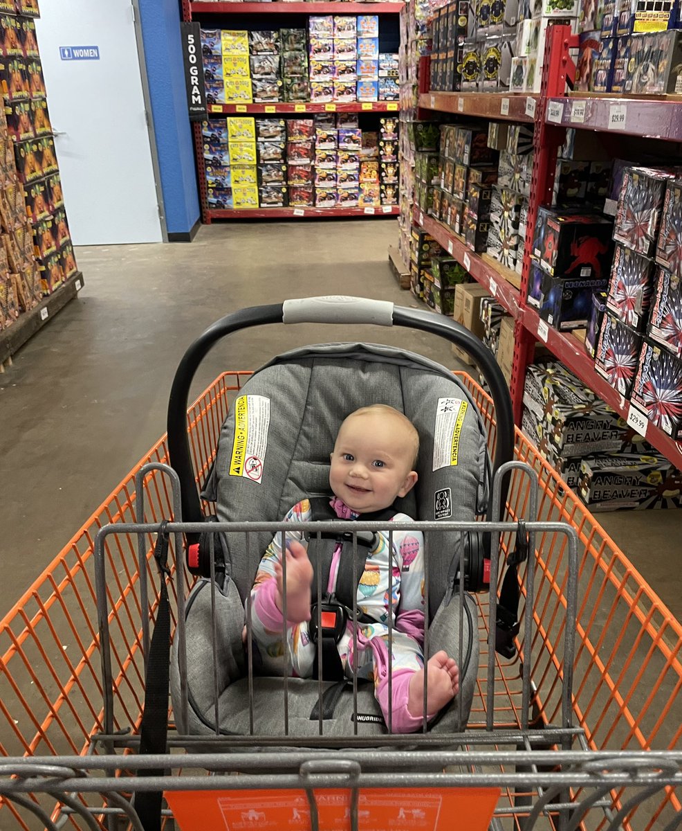 Successful explosions run earlier with Viv. Now that we’ve had some rain, the fireworks are back on!