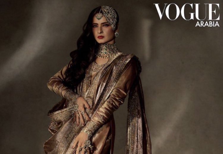 madhubeIIa's tweet photo. REKHA IS A REAL LIFE GODDESS https://t.co/33XmHO1nBq