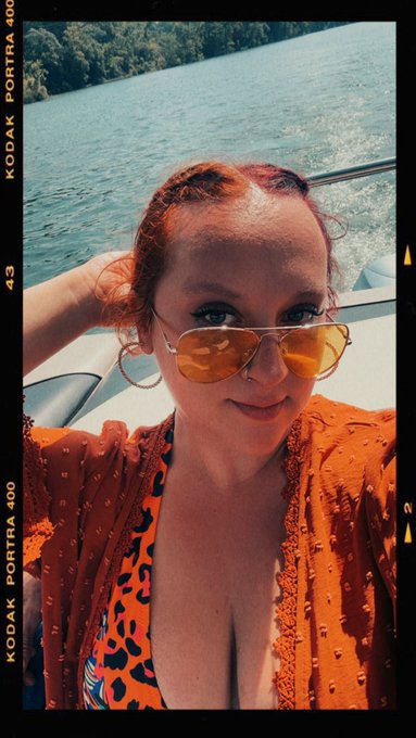 Lake days are the best days 🤪 https://t.co/oTtv4C22rK