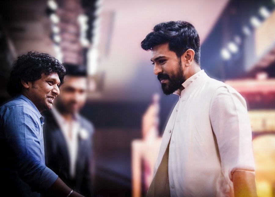 CineHolicX's tweet photo. Buzz : @AlwaysRamCharan 🧊 @Dir_Lokesh https://t.co/VJbkXZk7Hn