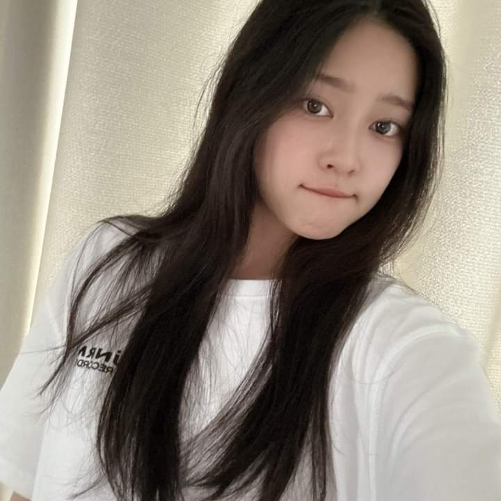 hyebinahn's tweet photo. ganda mo madam minju https://t.co/umK100pS7Y