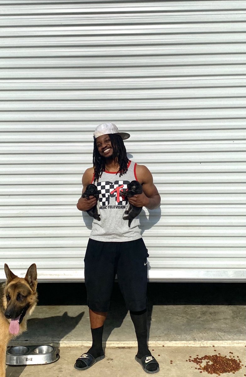flippaGates's tweet photo. E Doggggggg https://t.co/VmvYpGFPqb