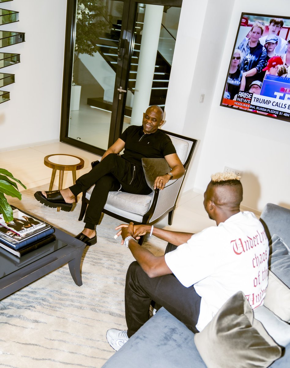 victorosimhen9's tweet photo. A Man Of Honor @TonyOElumelu 🫡 https://t.co/xo0Go4hDoL