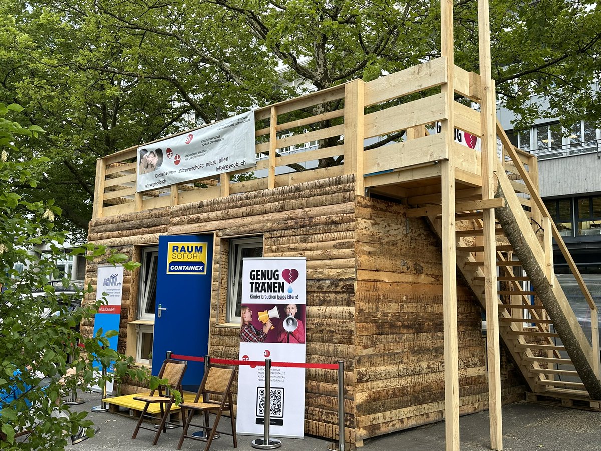 Die Genug Tränen Schweiz Kampagne gastiert heute in Luzern. Öffentliche Vorführung des Films „Weil Du mir gehörst“ mit anschliessender Podiumsdiskussion.
#genugtraenen #stopentfremdung