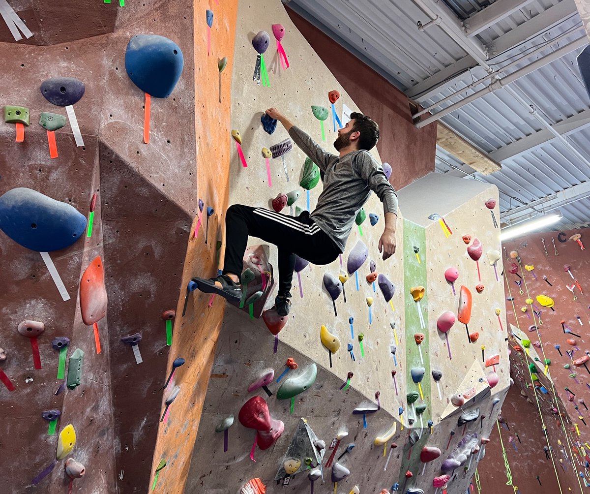 Zach Winger tweet media