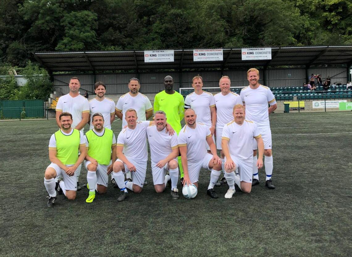 4Lilyfoundation's tweet photo. Godstone Vets got together to play to raise funds for #LilyFoundation The opposition were @AFCWhyteleafe &amp; in a goal fest of 8-7 Whyteleafe came out the victors! Special thanks to Simon Marus &amp; Neil Cozens @AFCWhyteleafe and @iRamasportsnetwork for donating use of their 4G pitch. https://t.co/FWjEFocMBc