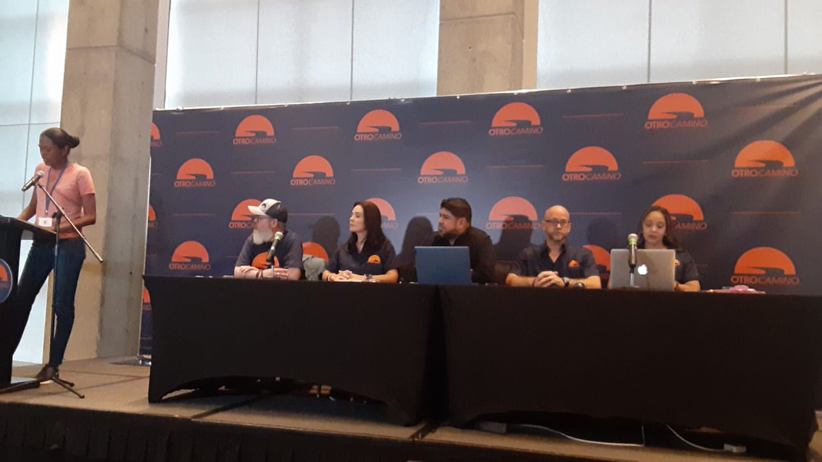 #Seguimos construyendo ese <a href="/OtrocaminoPma/">Movimiento Otro Camino - Partido político - Panamá</a> con el compromiso q llegaremos a la Presidencia con Diputados, Representantes y Alcaldes.  <a href="/RicardoLombanaG/">Ricardo Lombana</a> no está solo y ahora tenemos candidatos q lo acompañan en esta guerra contra la corrupción y los que destruyen a Panamá.