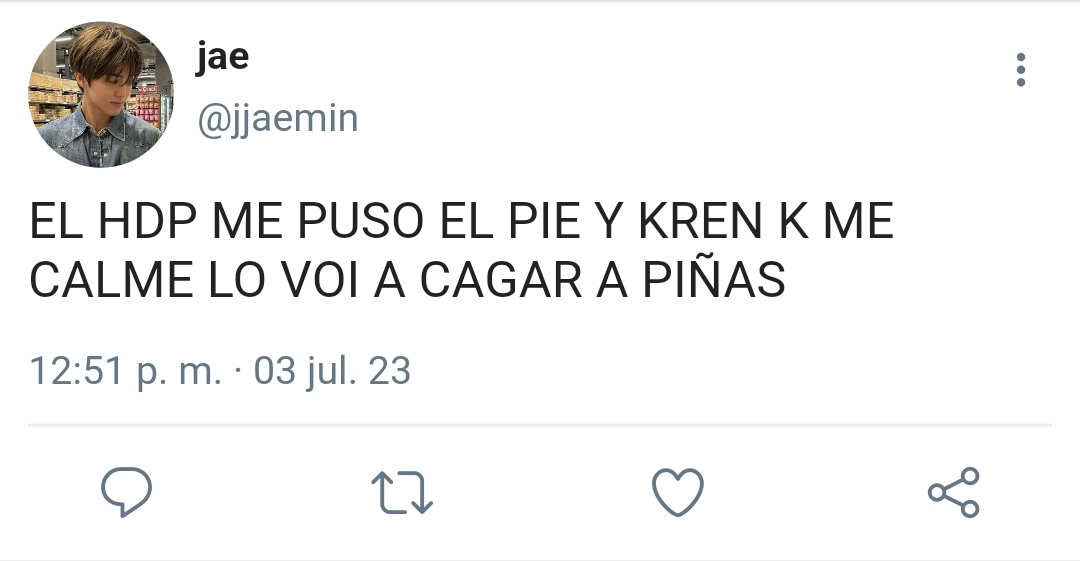 au's tweet media