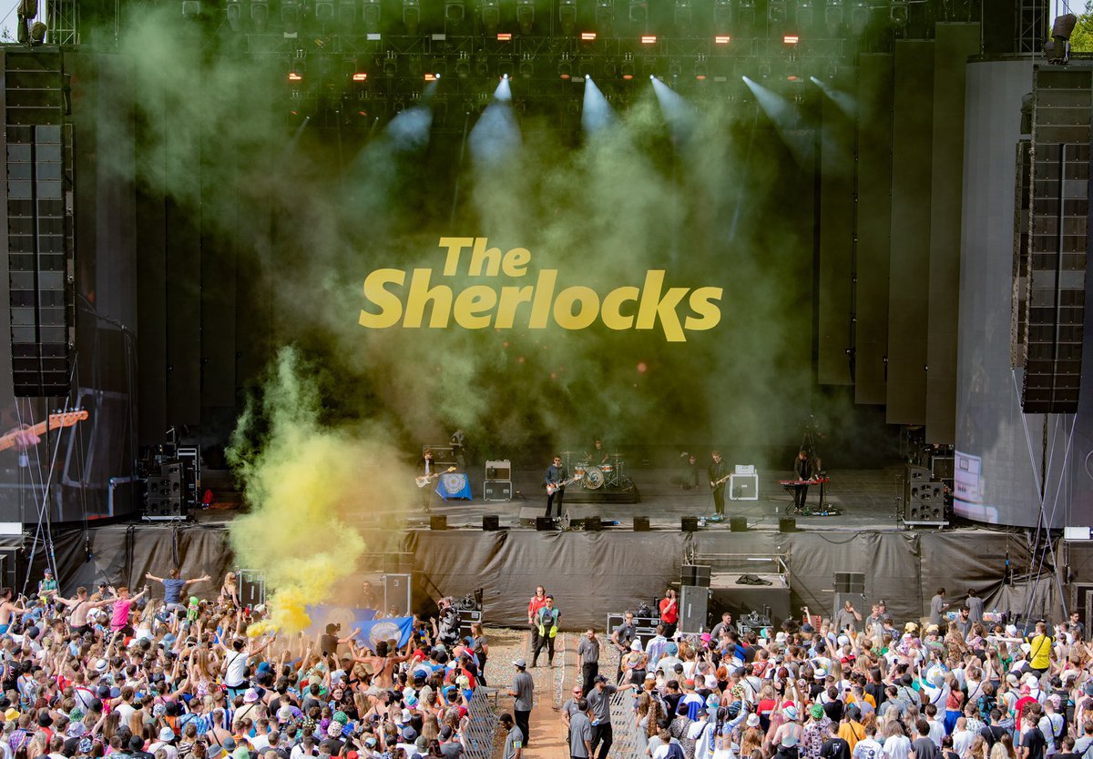 TheSherlocks's tweet photo. Huge thank you to everyone for supporting our music!

So excited for you to hear our new album in its entirety. We’ve got the highest hopes for this one, our band keeps going from strength to strength &amp; it’s all down to you legends.

Keep spreading the word❤️ https://t.co/ouQityMpqs